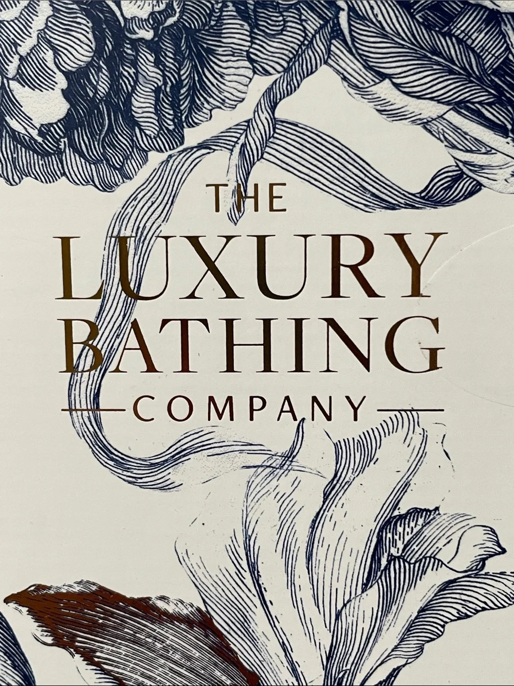 NWT Luxury Bath Set
